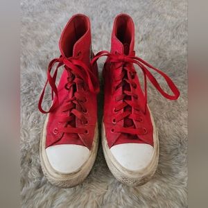Red Converse with Lunarlon women's size 9 men's size 7